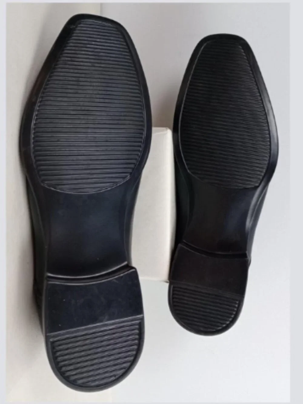 Apt 9 Mens 10.5 Med Cleveland Black Memory Foam Ortholite Derby Dress Shoes